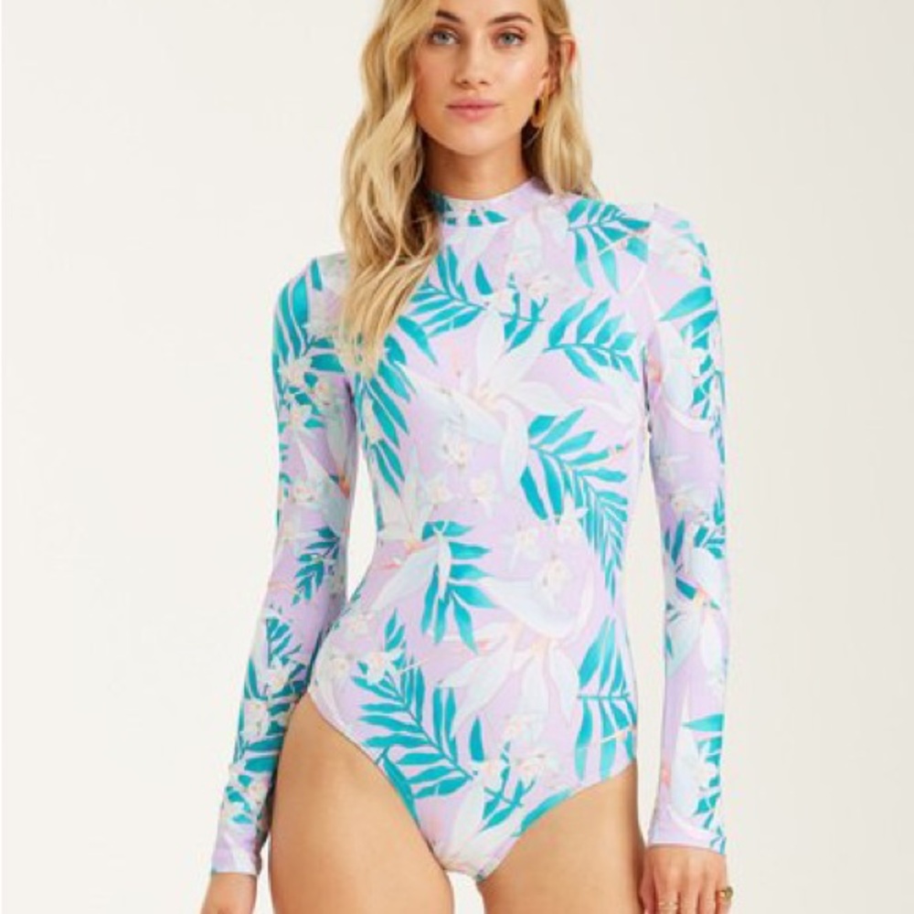 Billabong Long Sleeve Swimsuit/Rashgaurd
